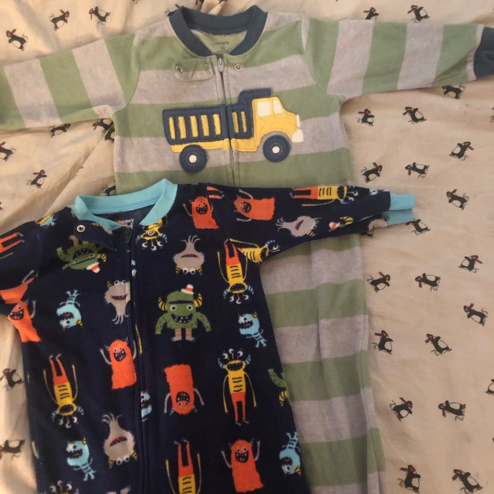 2 Pack Boys fleece footed pajamas